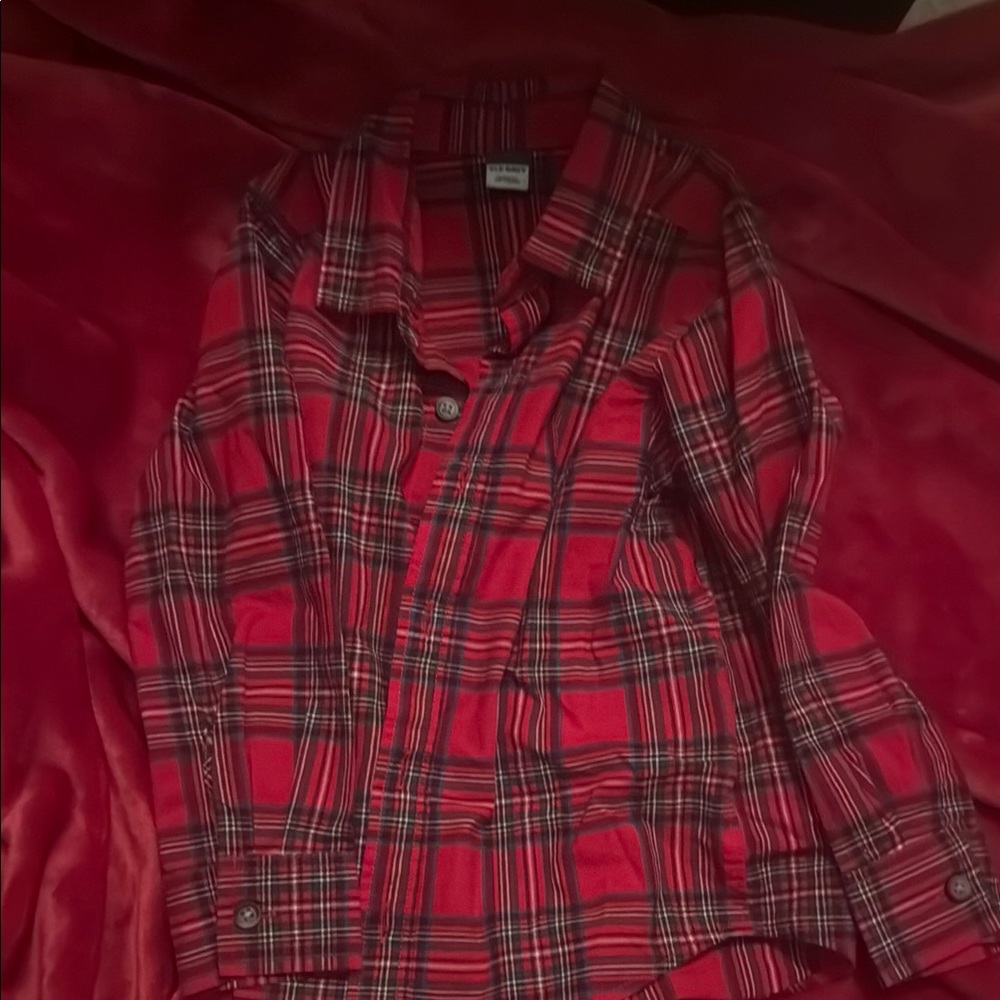 Old Navy Red Button Down Shirt Classic Plaid Design